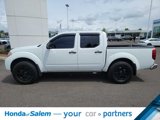 Used 2017 Nissan Frontier SV image 3