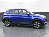 Certified 2024 Hyundai Venue Limited image 2