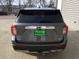 Used 2021 Ford Explorer XLT w/ Equipment Group 202A image 6