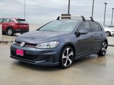 Used 2018 Volkswagen Golf 4-Door image 2