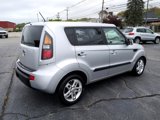 Used 2011 Kia Soul + image 3