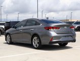 Used 2019 Hyundai Sonata Limited image 3
