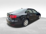 Used 2015 Volkswagen Jetta TDI S image 4