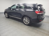 Used 2018 Kia Sorento SX image 3