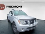 Used 2017 Nissan Frontier PRO-4X image 5