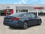 Certified 2022 Nissan Altima 2.5 SV image 5