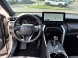 Certified 2024 Toyota Venza XLE image 6