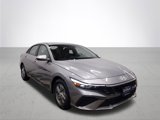 New 2025 Hyundai Elantra SE image 5