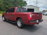 Used 2018 Nissan Titan SV w/ SV Convenience Package image 6