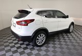 Used 2022 Nissan Rogue Sport S image 5