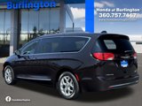 Used 2018 Chrysler Pacifica Limited image 4
