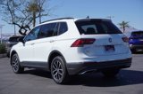 Used 2021 Volkswagen Tiguan SE image 3