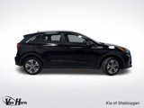Used 2022 Kia Niro EX Premium w/ Cold Weather Package image 3