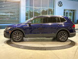 Used 2022 Volkswagen Tiguan SE w/ Panoramic Sunroof Package image 4