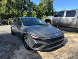 Used 2025 Hyundai Elantra Sport image 3