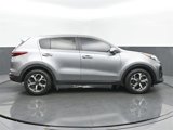 Used 2020 Kia Sportage LX image 6