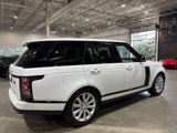 Used 2015 Land Rover Range Rover HSE image 3