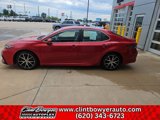 Used 2022 Toyota Camry SE image 4