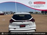 Used 2024 Nissan Kicks SV image 3