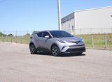 Used 2018 Toyota C-HR XLE image 2