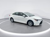 Used 2022 Toyota Corolla LE image 2