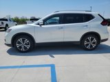 Used 2019 Nissan Rogue SV w/ Premium Package image 2