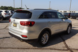 Used 2020 Kia Sorento LX w/ LX I4 Convenience Package image 4