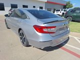 Used 2018 Honda Accord Sport image 4