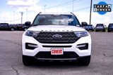 Used 2022 Ford Explorer XLT w/ Equipment Group 202A image 3