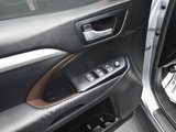 Used 2016 Toyota Highlander XLE image 3