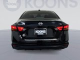 Used 2023 Nissan Altima 2.5 SV image 5