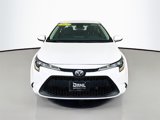 Used 2022 Toyota Corolla LE image 2