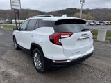 Used 2022 GMC Terrain SLT w/ Infotainment Package II image 3