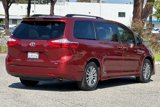Used 2019 Toyota Sienna L image 4