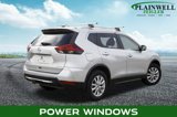 Used 2018 Nissan Rogue SV image 3