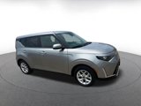Used 2024 Kia Soul LX w/ Option Group 015 image 2