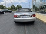 Used 2003 MAZDA MX-5 Miata image 5