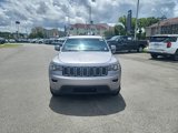 Used 2018 Jeep Grand Cherokee Laredo image 2