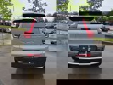 Used 2025 Volvo XC40 B5 Core image 5