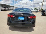 Used 2024 Nissan Altima 2.5 SV image 5