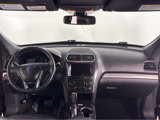 Used 2018 Ford Explorer XLT w/ Equipment Group 202A image 4
