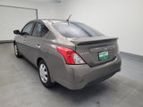 Used 2016 Nissan Versa SV image 5