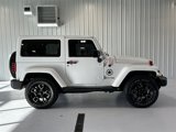 Used 2018 Jeep Wrangler Sahara image 2