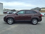 Used 2014 Kia Sorento LX image 3
