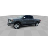 Used 2016 Nissan Titan SL image 6