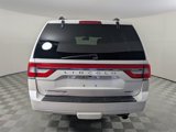 Used 2015 Lincoln Navigator 2WD image 5