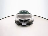 Used 2015 Nissan Altima 2.5 SV image 2