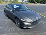 Used 2024 Hyundai Elantra SEL image 3