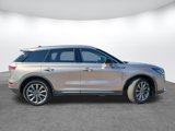 Used 2021 Lincoln Corsair AWD w/ Premium Package image 4