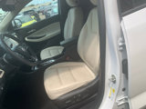 Certified 2022 Buick Encore GX Essence w/ Advanced Technology Package image 3